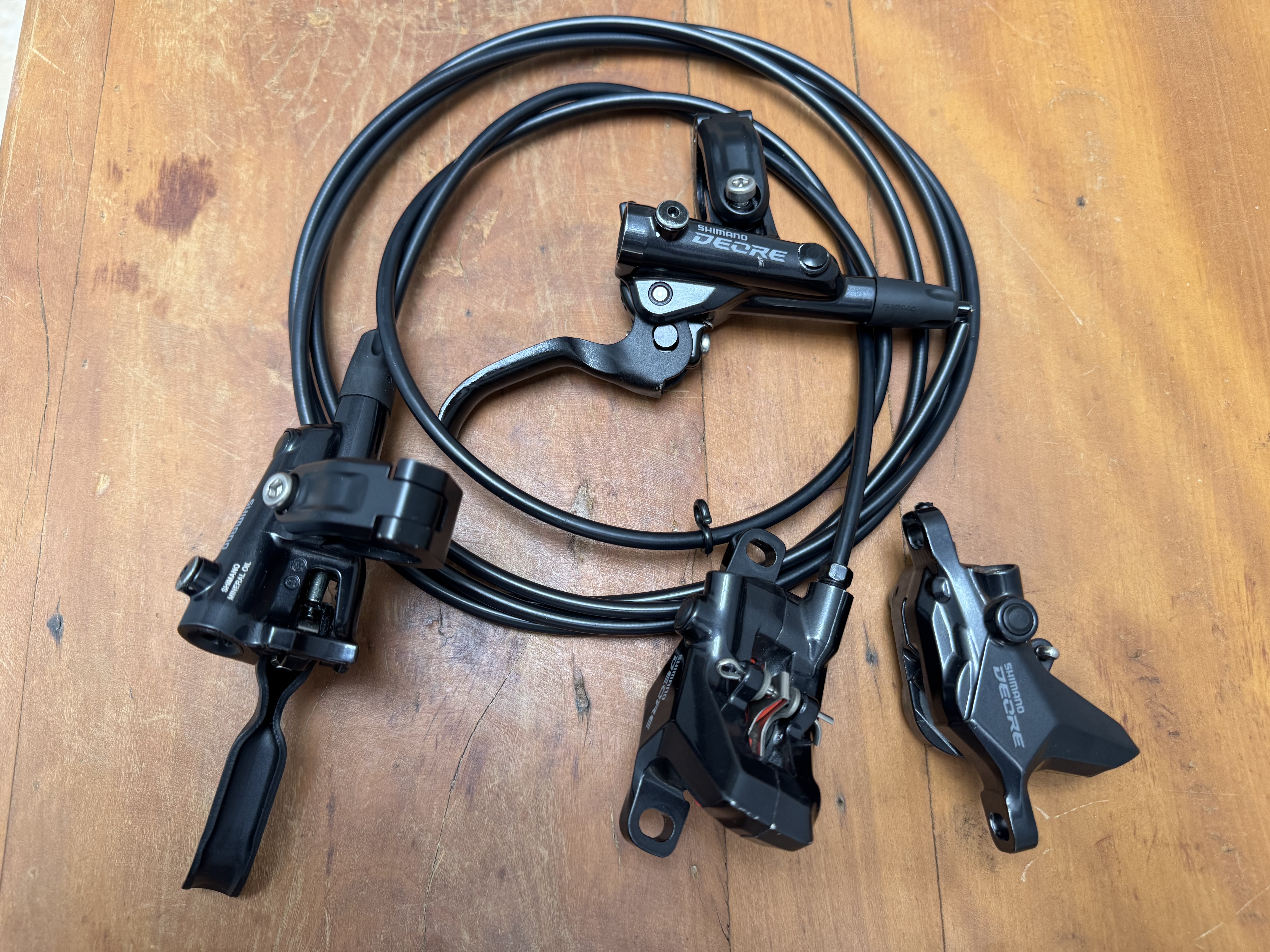 Shimano Par de freios Shimano Deore M6100