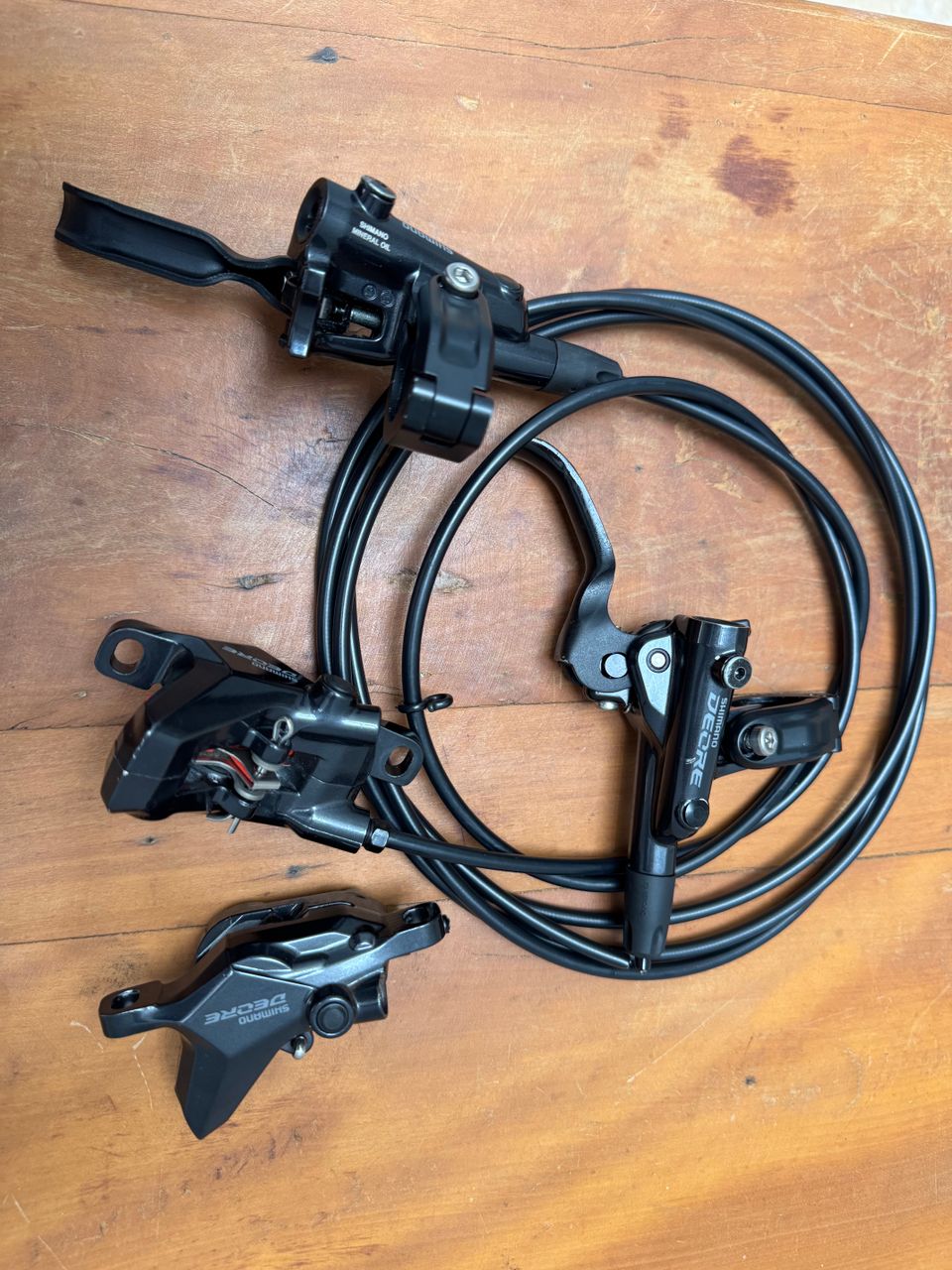 Par de freios Shimano Deore M6100
