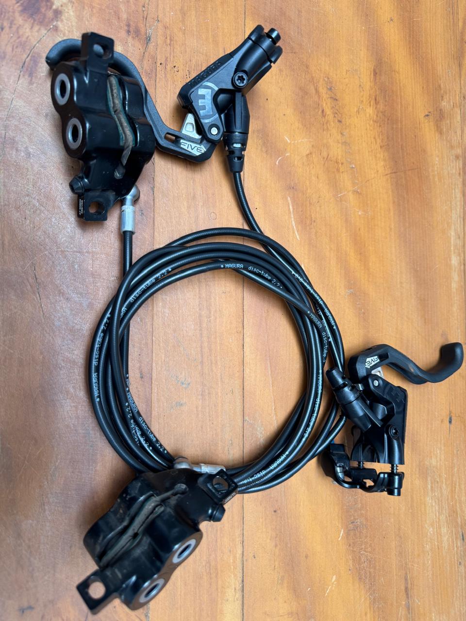Magura Par de Freios Magura MT5 4 Pistões